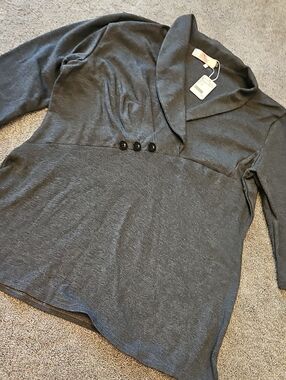 J2🔹️ELFIN Dark Gray Shawl Collar Button-Front Top